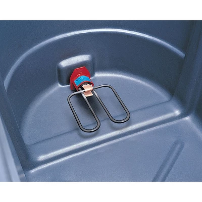 API 2002DP Universal 1500 Watt Horse And Livestock Water Tank Trough Drain Plug Deicer Heater For 100 To 300 Gallon Tanks With 0.75 Inch Drain Hole - Image 2