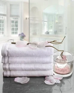 Creative Scents Cotton Velour Set Of 4 Towels - White