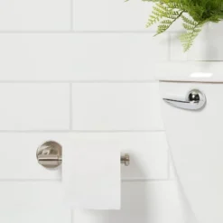 Clean Toilet Paper Holder - Thresholdâ˘
